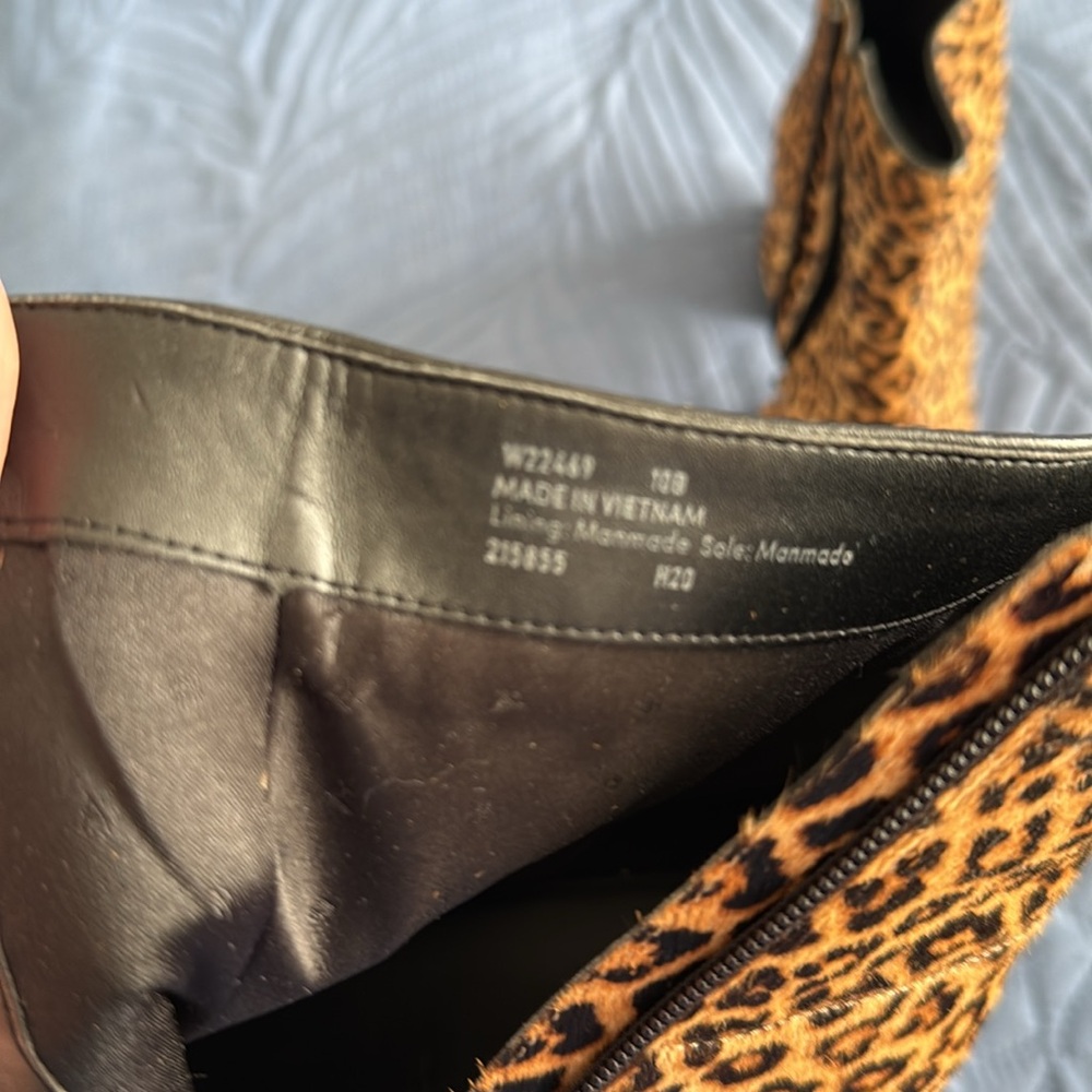 Womans Cole Haan Bootie - Picture 4 of 7